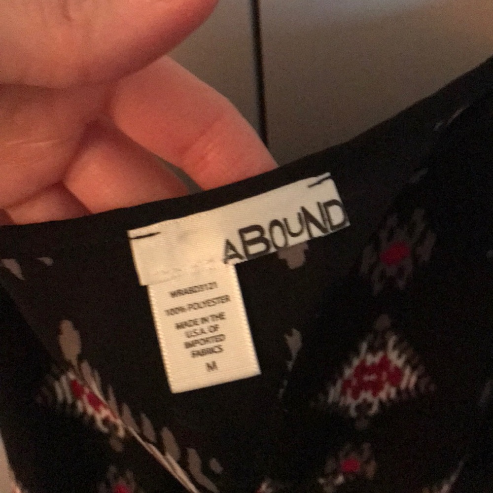 Strappy Patterned Tank - Picture 5 of 5
